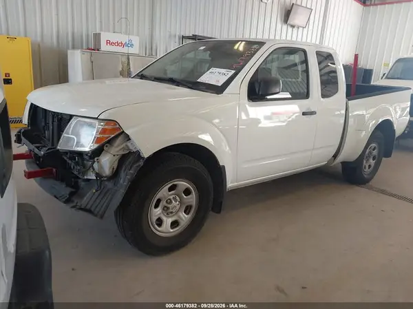 1N6ED0CE6MN705411 — 2021 Nissan Navara (Frontier), фото 2 с аукциона IAAI 06.10.2026, Передняя часть