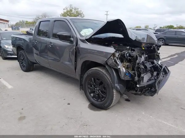 1N6ED1FK8TN639739 — 2026 Nissan Navara (Frontier), Передняя часть (Front End), фото до ремонта