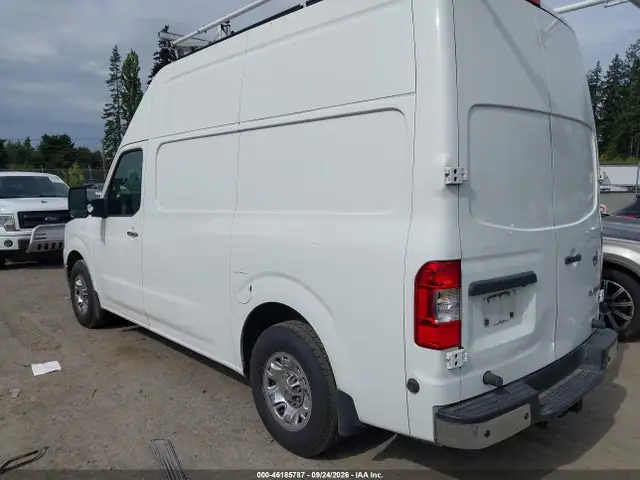 1N6AF0LY6HN810362 — 2017 Nissan Nv Cargo NV3500 Hd SL V8, фото 3 с аукциона IAAI 14.10.2026, Задняя часть