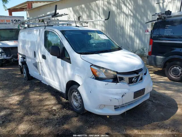 3N6CM0KNXLK708406 — 2020 Nissan NV200 Cargo S Xtronic Cvt, Правый бок (Right Side), фото до ремонта