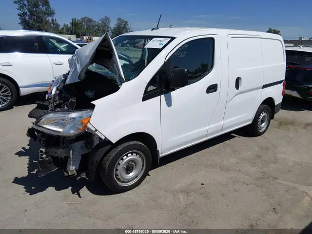 3N6CM0KN7MK699956 — 2021 Nissan NV200 Cargo S Xtronic Cvt, фото 2 с аукциона IAAI 30.09.2026, Передняя часть