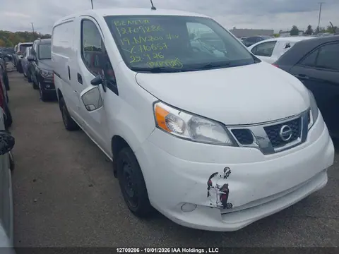 3N6CM0KN3KK710657 — 2019 Nissan NV200 S/SV, Задняя часть слева (Left Rear), фото до ремонта