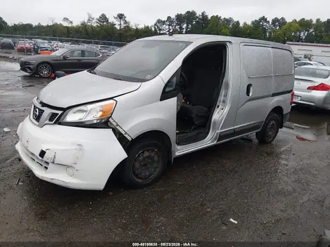 2015 Nissan NV200 SV VIN 3N6CM0KN2FK707934 фото 2