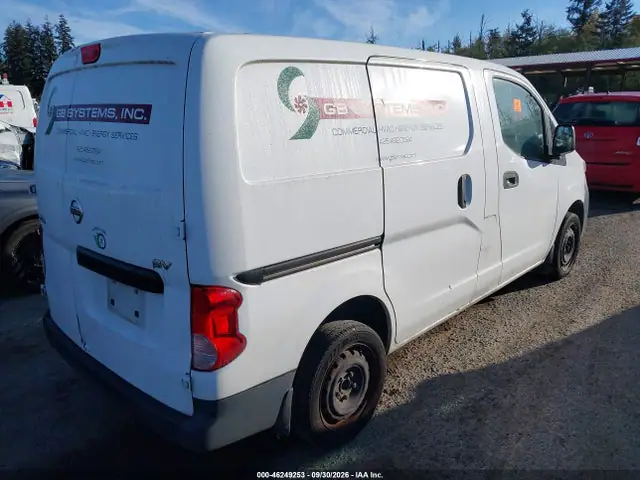 3N6CM0KN2FK732140 — 2015 Nissan NV200 SV, фото 4 с аукциона IAAI 14.10.2026, Естественный износ