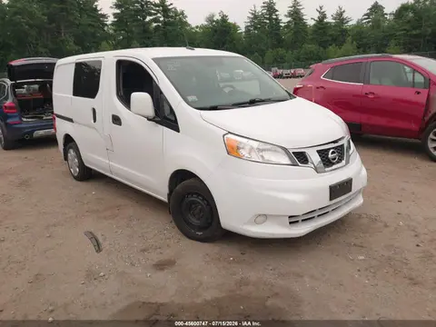 3N6CM0KNXHK699441 — 2017 Nissan NV200 SV, Передняя часть (Front & Rear), фото до ремонта