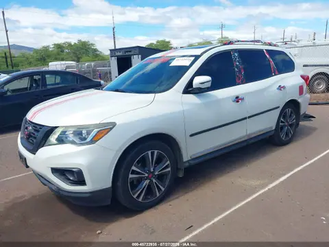 2017 Nissan Pathfinder Platinum VIN 5N1DR2MNXHC637055 фото 2