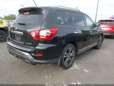 2017 Nissan Pathfinder Platinum VIN 5N1DR2MN6HC651471 фото 4