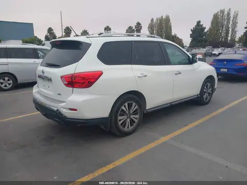2017 Nissan Pathfinder S VIN 5N1DR2MM2HC623965 фото 4