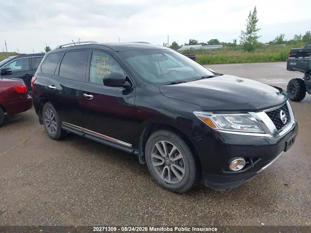 5N1AR2MM1GC661608 — 2016 Nissan Pathfinder SL, Передняя часть (Front), фото до ремонта