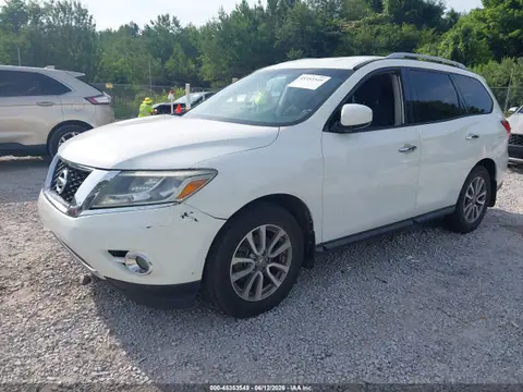 2016 Nissan Pathfinder Sv VIN 5N1AR2MN7GC634907 фото 2