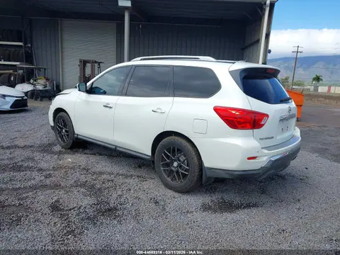 2017 Nissan Pathfinder Sv VIN 5N1DR2MN3HC626611 фото 3