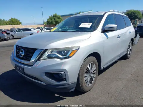 2017 Nissan Pathfinder Sv VIN 5N1DR2MN7HC698041 фото 2