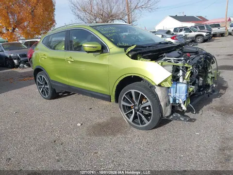 JN1BJ1CR4HW118019 — 2017 Nissan Qashqai S/SL/SV, Передняя часть (Front), фото до ремонта