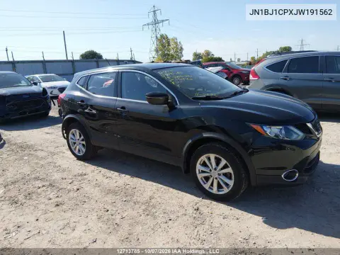 JN1BJ1CPXJW191562 — 2018 Nissan Qashqai, Сзади, фото до ремонта