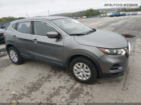 JN1BJ1CV2LW258608 — 2020 Nissan Qashqai, Град, фото до ремонта