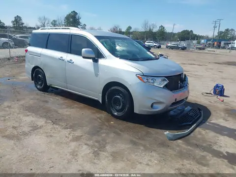 JN8AE2KPXF9120859 — 2015 Nissan Quest S, Передняя часть (Front End), фото до ремонта
