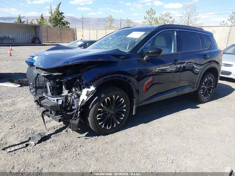 2026 Nissan Rogue Dark Armor VIN 5N1BT3BB2TC795809 фото 2