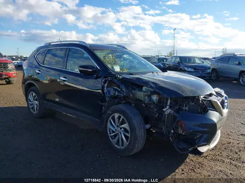 5N1AT2MVXFC803544 — 2015 Nissan Rogue S/SL/SV, Передняя часть справа (Right Front), фото до ремонта