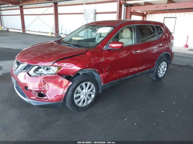 5N1AT2MK6FC772685 — 2015 Nissan Rogue S, фото 2 с аукциона IAAI 29.09.2026, Передняя часть слева