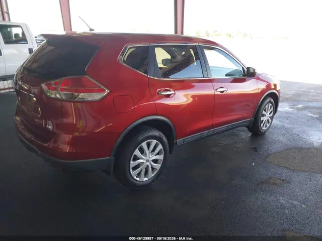 5N1AT2MK6FC772685 — 2015 Nissan Rogue S, фото 4 с аукциона IAAI 29.09.2026, Передняя часть слева