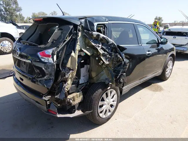5N1AT2ML8FC830014 — 2015 Nissan Rogue S, фото 4 с аукциона IAAI 30.09.2026, Задняя часть справа