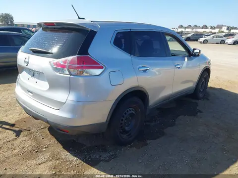 2015 Nissan ROGUE S VIN KNMAT2MT6FP585629 фото 4