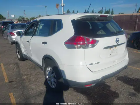2016 Nissan ROGUE S VIN KNMAT2MTXGP613255 фото 3