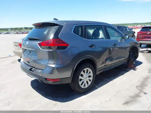 2017 Nissan ROGUE S VIN KNMAT2MV8HP535559 фото 4