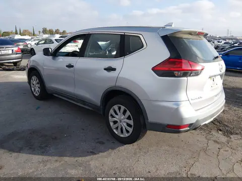 2017 Nissan ROGUE S VIN KNMAT2MT2HP554767 фото 3