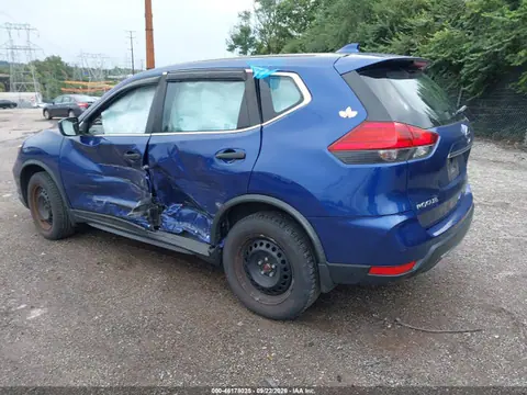 2017 Nissan ROGUE S VIN JN8AT2MV8HW008583 фото 3