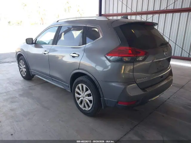 2017 Nissan ROGUE S VIN JN8AT2MT3HW390598 фото 3