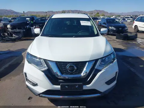 2018 Nissan ROGUE S VIN KNMAT2MT3JP618918 фото 12
