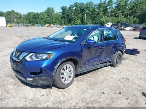 2018 Nissan ROGUE S VIN KNMAT2MV5JP550865 фото 2