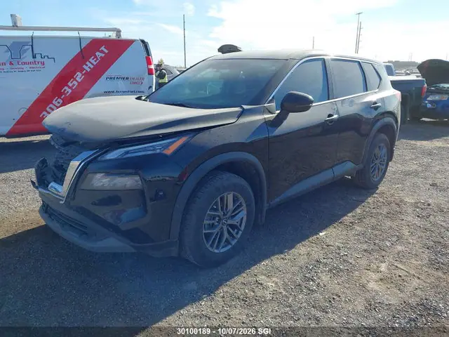 5N1AT3AB8NC681944 — 2022 Nissan Rogue S, фото 2 с аукциона IAAI 13.10.2026, Передняя часть справа