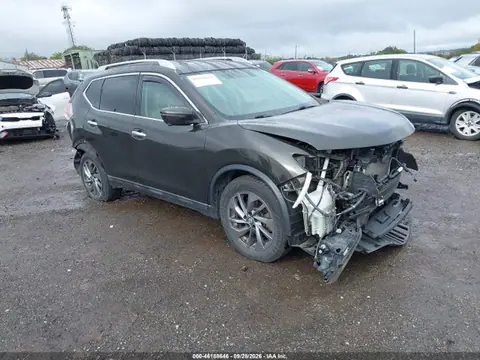 5N1AT2MV6GC771824 — 2016 Nissan Rogue SL, Передняя часть (Front End), фото до ремонта