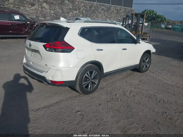 5N1AT2MT3HC860976 — 2017 Nissan Rogue SL, фото 4 с аукциона IAAI 29.09.2026, Передняя часть