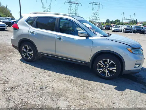 5N1AT2MV9HC796248 — 2017 Nissan Rogue SL, Левый бок (Left Side), фото до ремонта