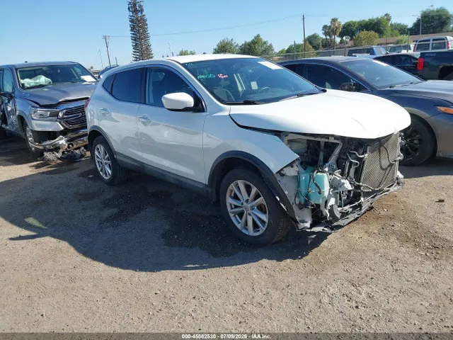 2017 Nissan Rogue Sport S VIN JN1BJ1CP9HW013023 фото 1