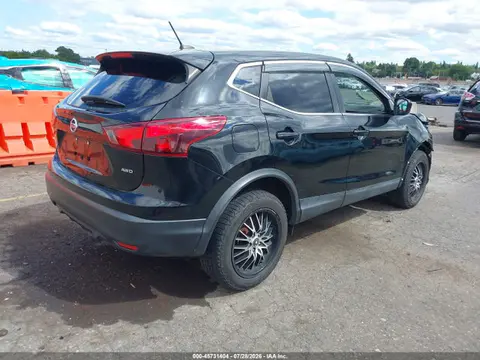 2017 Nissan Rogue Sport S VIN JN1BJ1CR5HW118756 фото 4