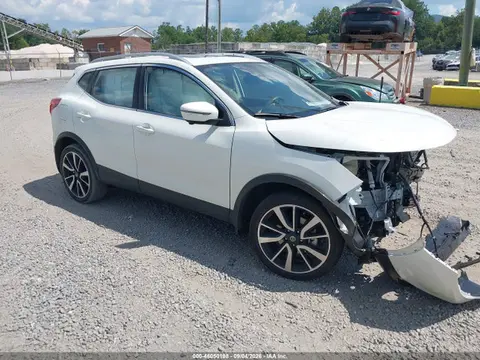 JN1BJ1CR7KW624130 — 2019 Nissan Rogue Sport SL, Передняя часть (Front End), фото до ремонта