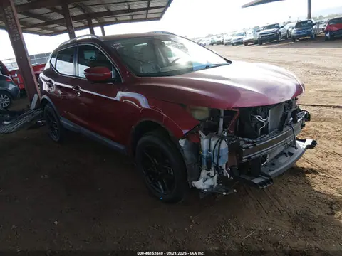 JN1BJ1CPXKW221144 — 2019 Nissan Rogue Sport SL, Передняя часть (Front End), фото до ремонта