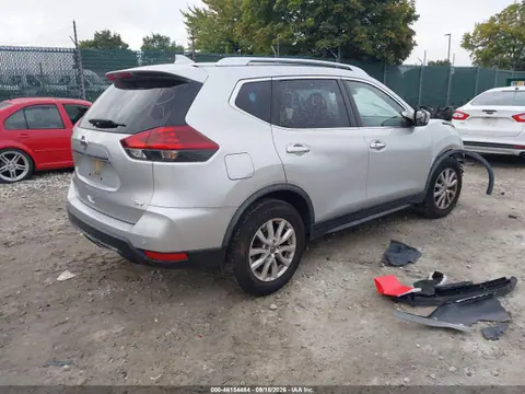 2020 Nissan Rogue Sv Fwd VIN JN8AT2MT1LW009744 фото 4