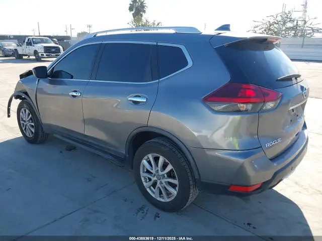 KNMAT2MV2LP535873 — 2020 Nissan Rogue SV Intelligent AWD, фото 3 с аукциона IAAI 14.10.2026, Передняя часть