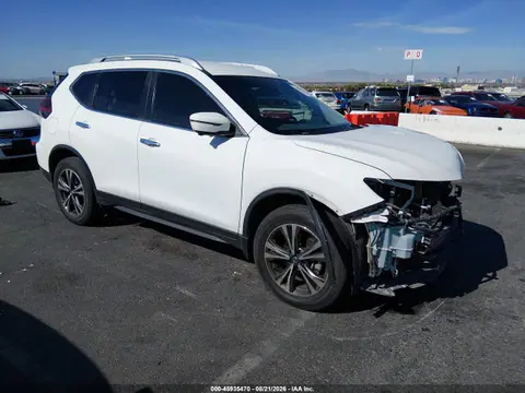 JN8AT2MV1LW140156 — 2020 Nissan Rogue SV Intelligent AWD, Передняя часть (Front End), фото до ремонта