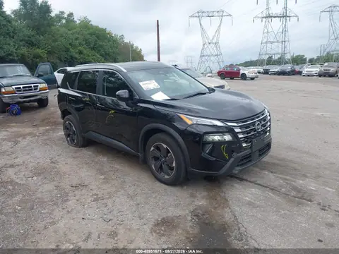 5N1BT3BB6RC722998 — 2024 Nissan Rogue SV Intelligent AWD, Передняя часть (Front & Rear), фото до ремонта
