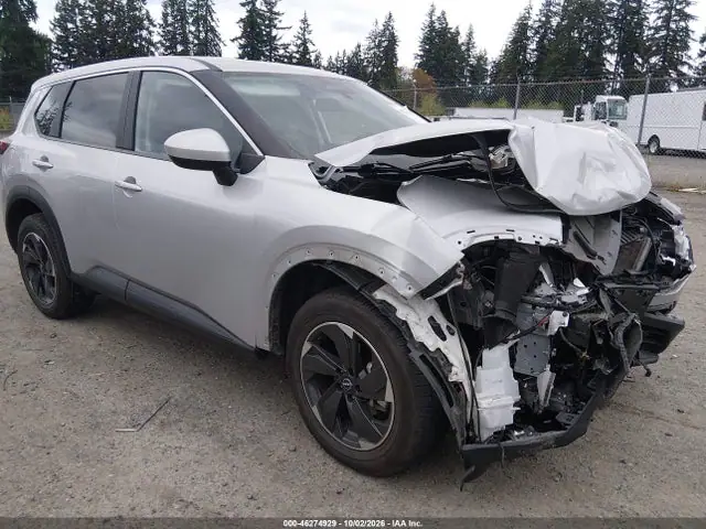 JN8BT3BB0SW421432 — 2025 Nissan Rogue SV Intelligent AWD, Передняя часть (Front End), фото до ремонта