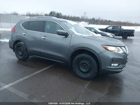 5N1AT2MV6HC849648 — 2017 Nissan Rogue SV/SL, Задняя часть (Rear), фото до ремонта