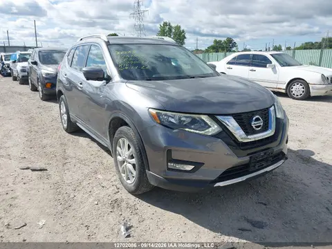5N1AT2MV8HC790621 — 2017 Nissan Rogue SV/SL, Левый бок (Left Side), фото до ремонта