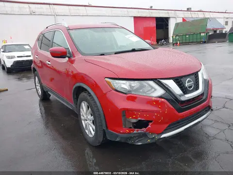 JN8AT2MV0HW271229 — 2017 Nissan Rogue SV, Правый бок (Right Side), фото до ремонта
