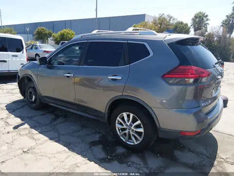 2017 Nissan ROGUE SV VIN JN8AT2MV7HW026962 фото 3